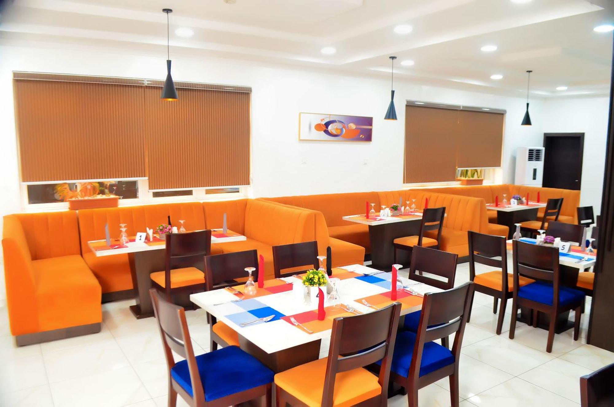 Proxima Centauri Hotel Port Harcourt Ngoại thất bức ảnh