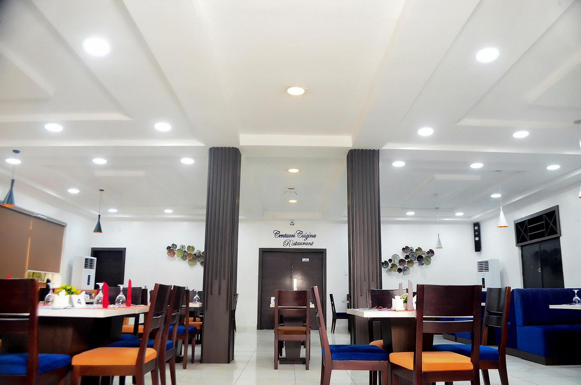 Proxima Centauri Hotel Port Harcourt Ngoại thất bức ảnh
